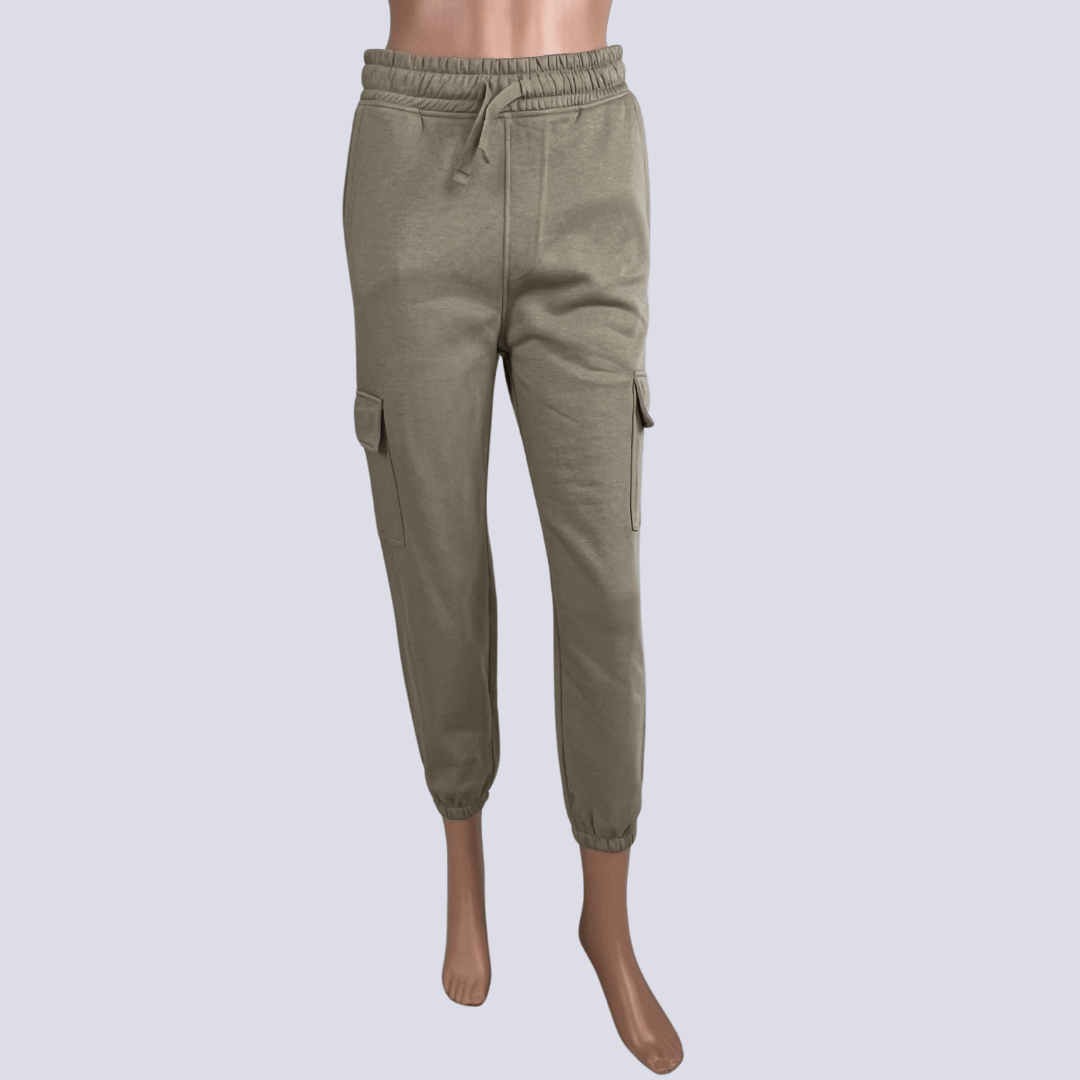 Front view of the H&M Sweat Pant