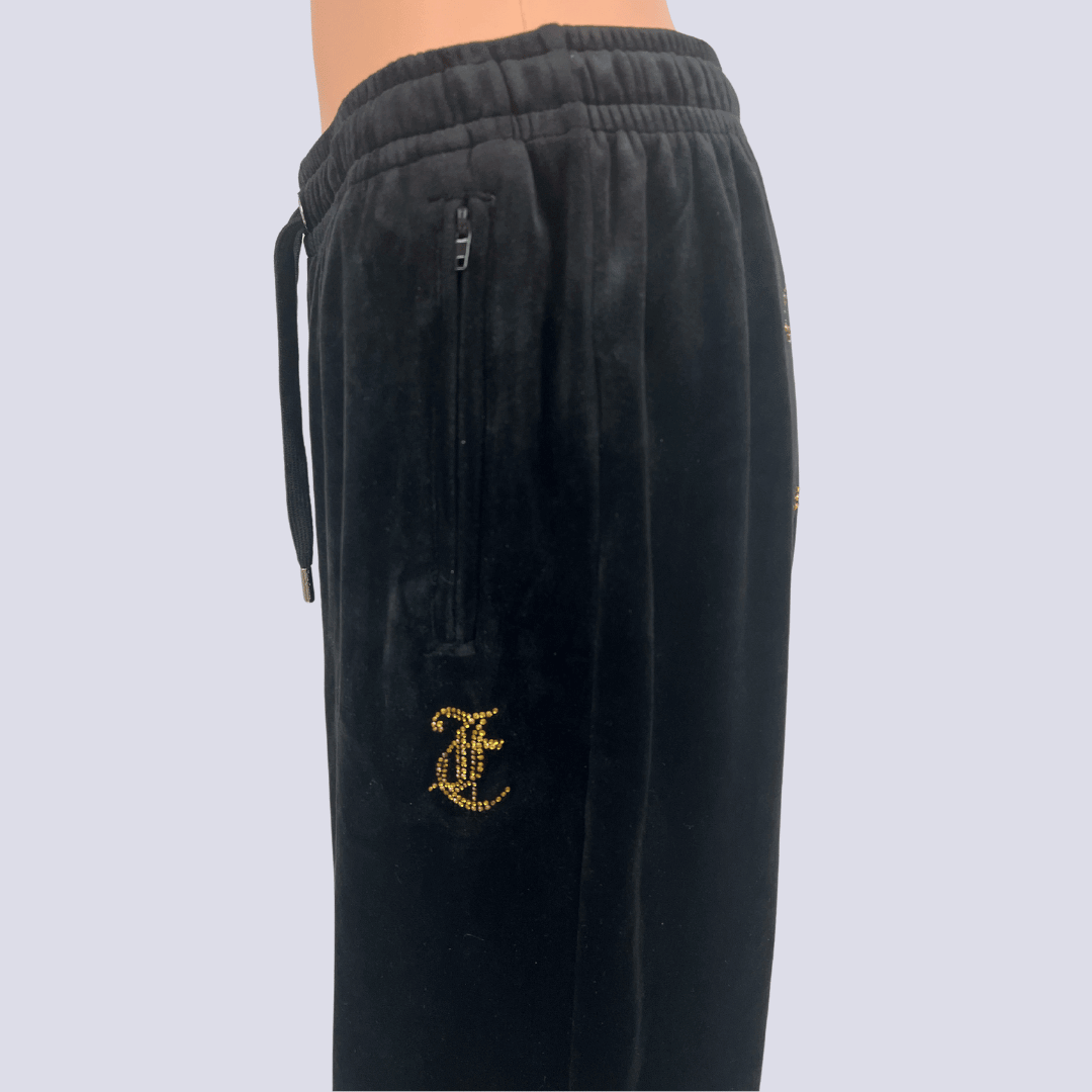 Side detail view of the Juicy Couture Pants