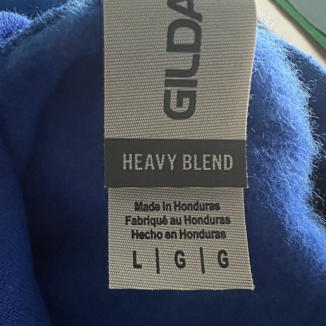 Label view of the men's Gildan Vintage 70's Hoodie
