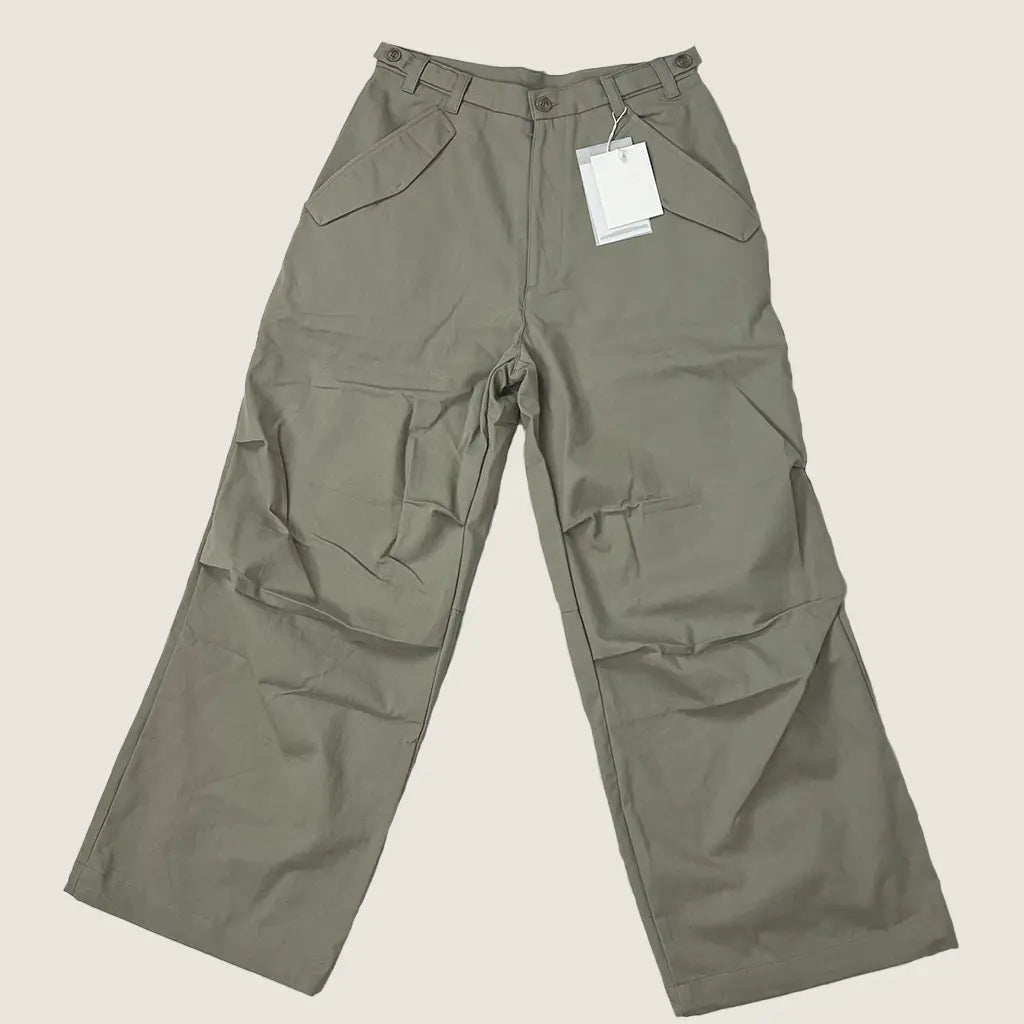 Front View of the 999Humanity Para Easy Pant