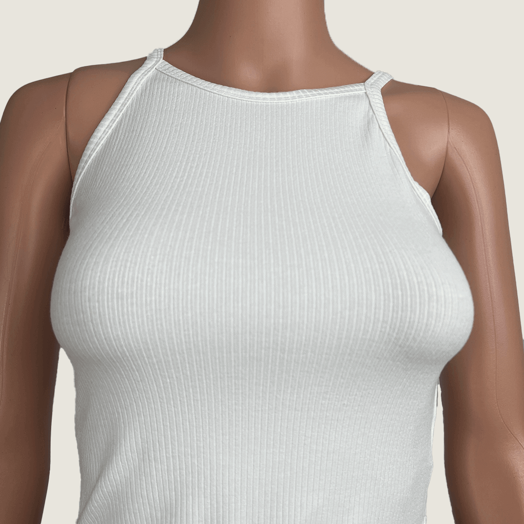 Bayse Alma White Top Front Detail
