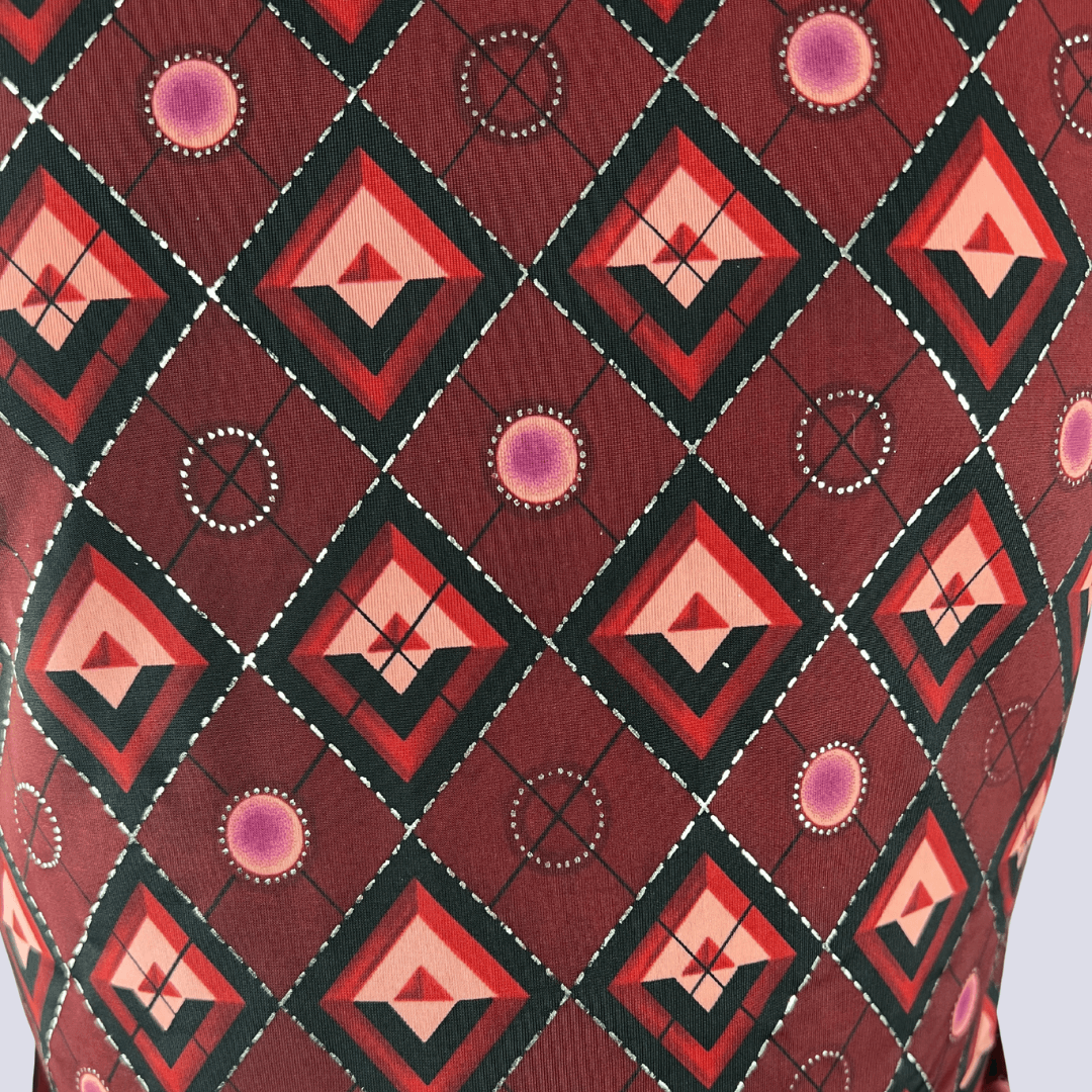 Print detail of the Chain Reaction top