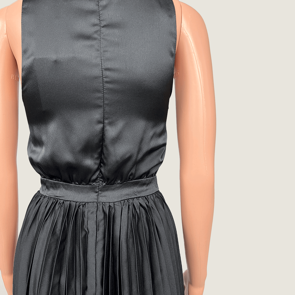 Chancery Pleated Maxi Dress Top Detail