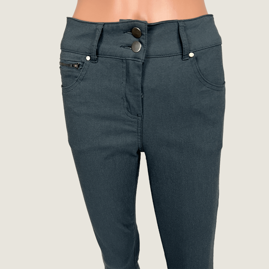 Crossroads Grey Jeans Front Detail