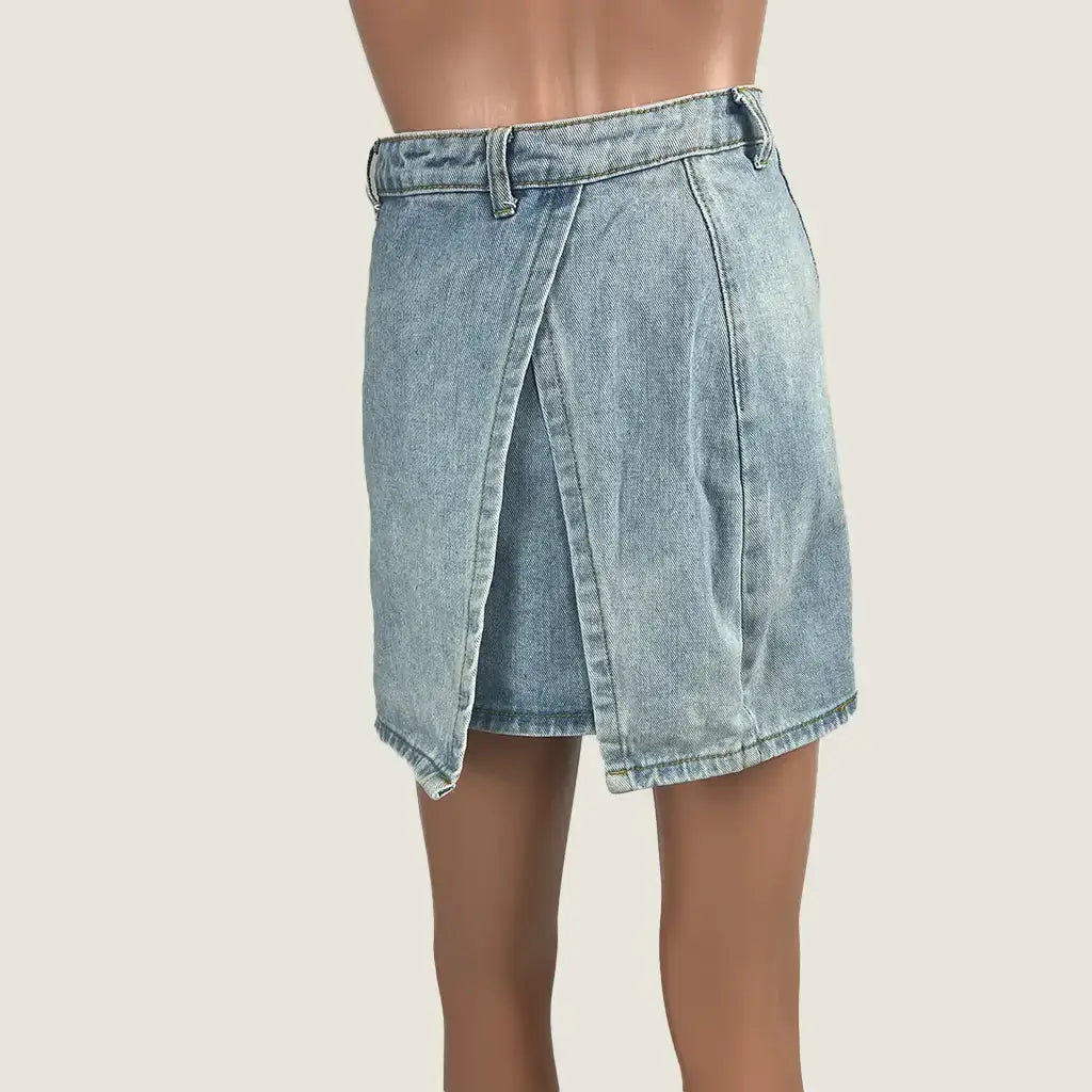 Back view of the women's Denim Mini Skirt Side Zip
