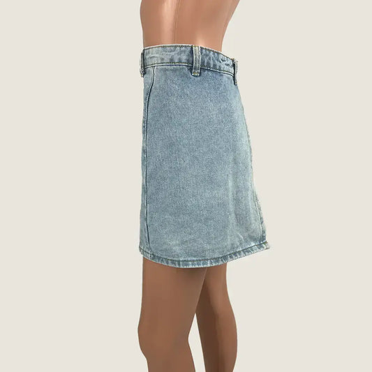 Side view of the women's Denim Mini Skirt Side Zip