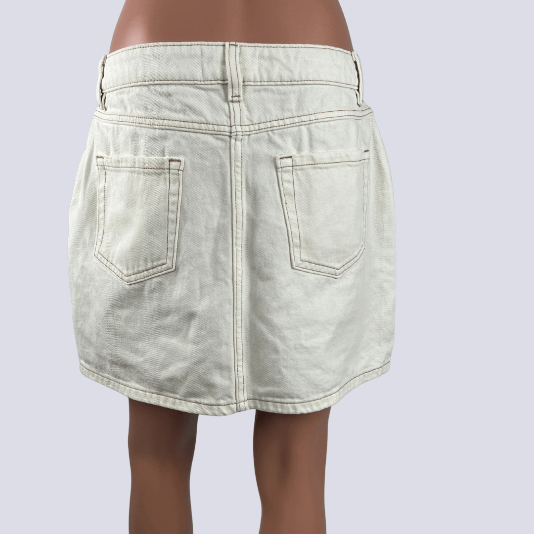 Back view of the Denim Company Skirt