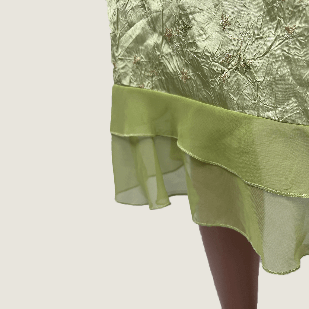 Garfunkel Flower Embossed Line Dress Hem