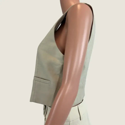 Side View of the Forcast Mariel Tailored Vest