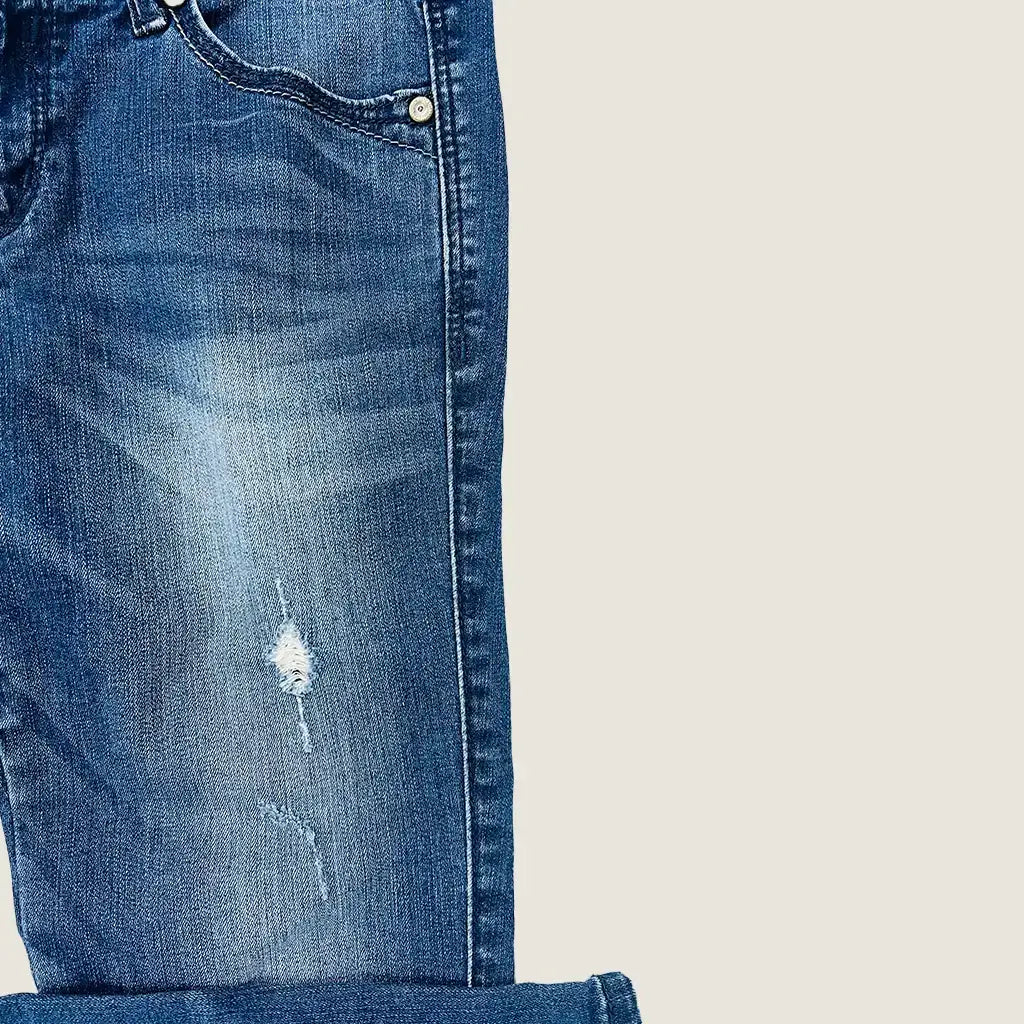 Leg View of the Fubu Women Stretch Jeans