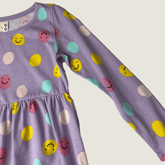 K-D Long Sleeve Girl's Dress Detail