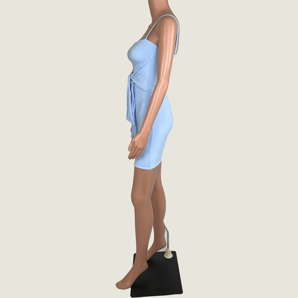 Side view of the Kookai Giovanna Dress
