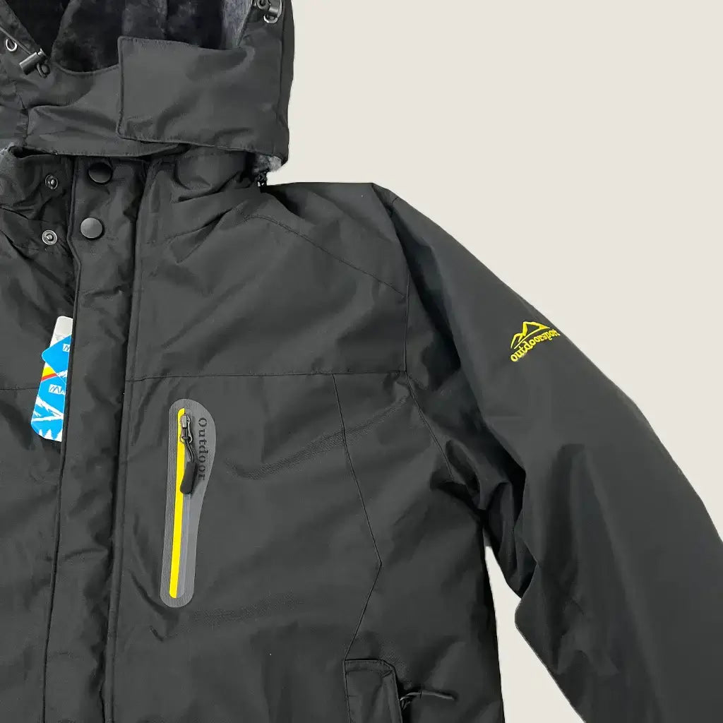 Front Side View of the Magcomsen Men's Fleece Lined Parka