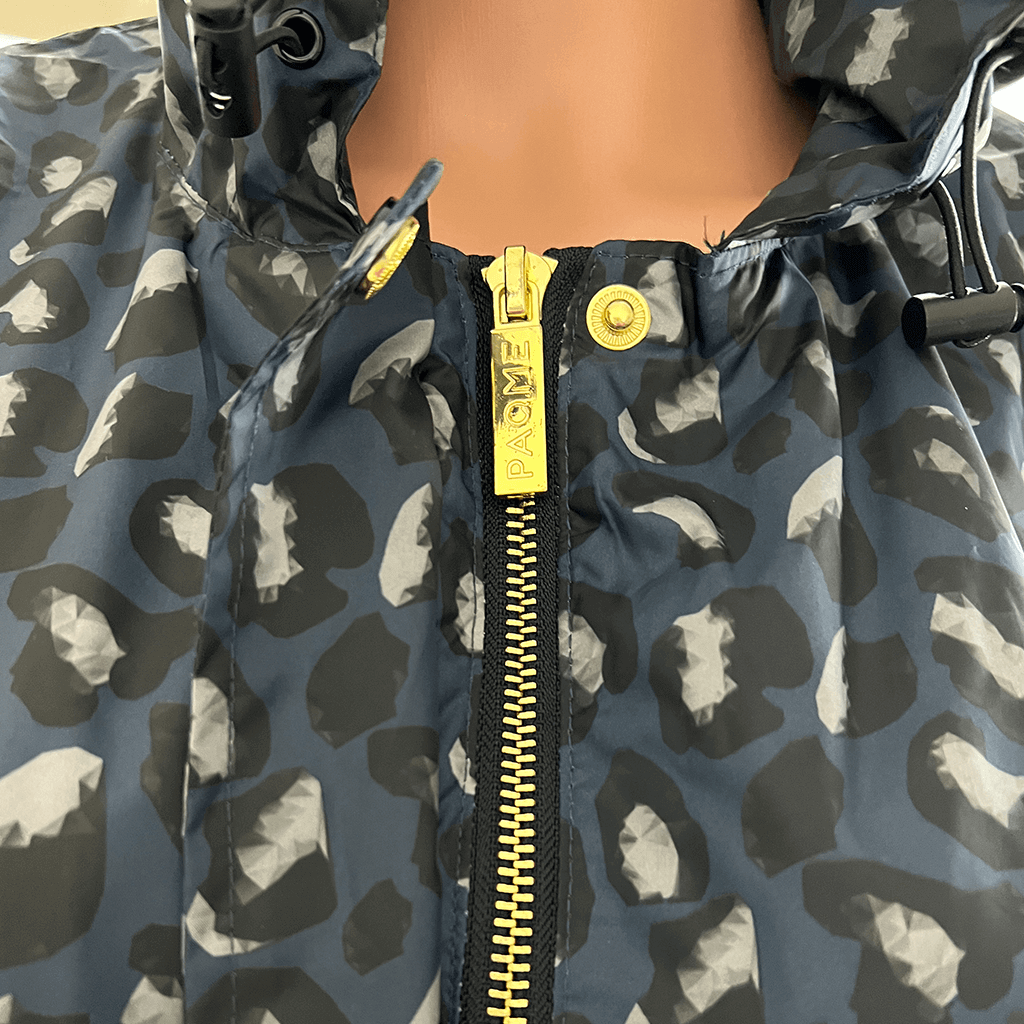 Paqme 3/4 Womens Raincoat Geo Blue Front Collar Zip Detail