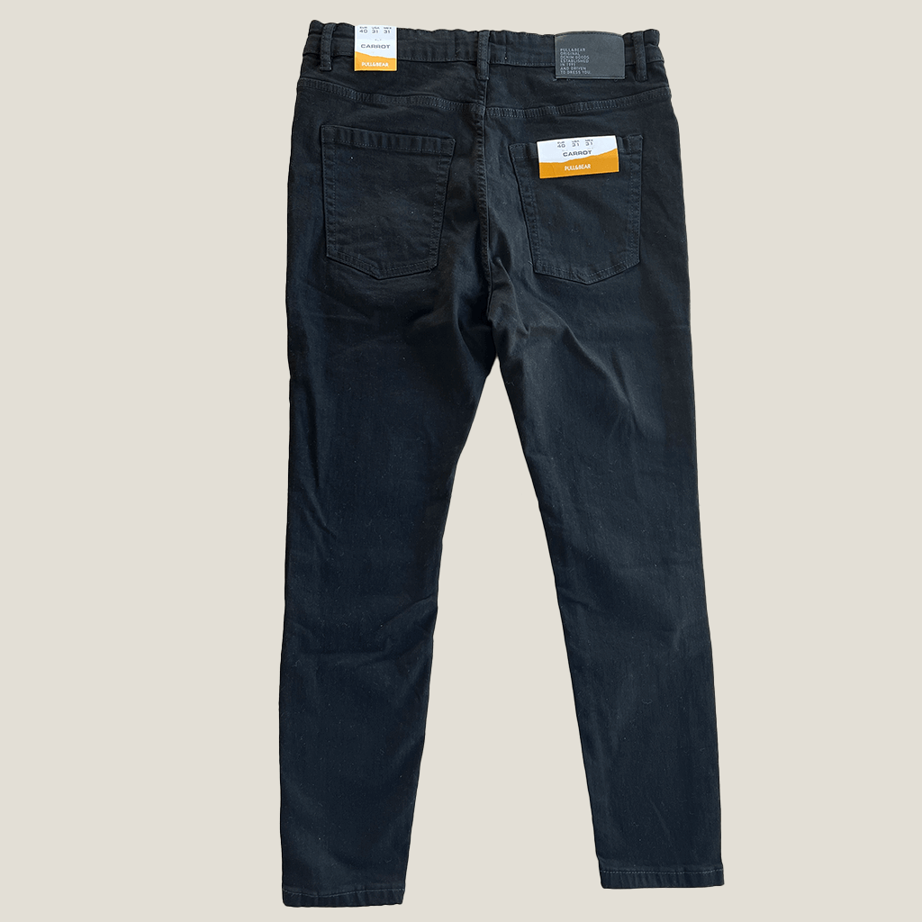 Pull & Bear Black Carrot Jeans Back