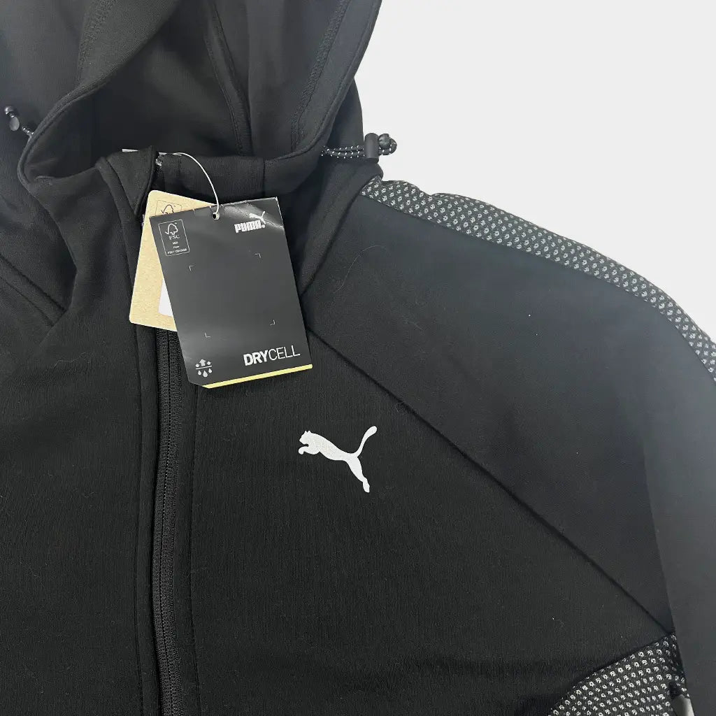 Front Detail View of the Puma Evostripe Full-Zip Men's Hoodie