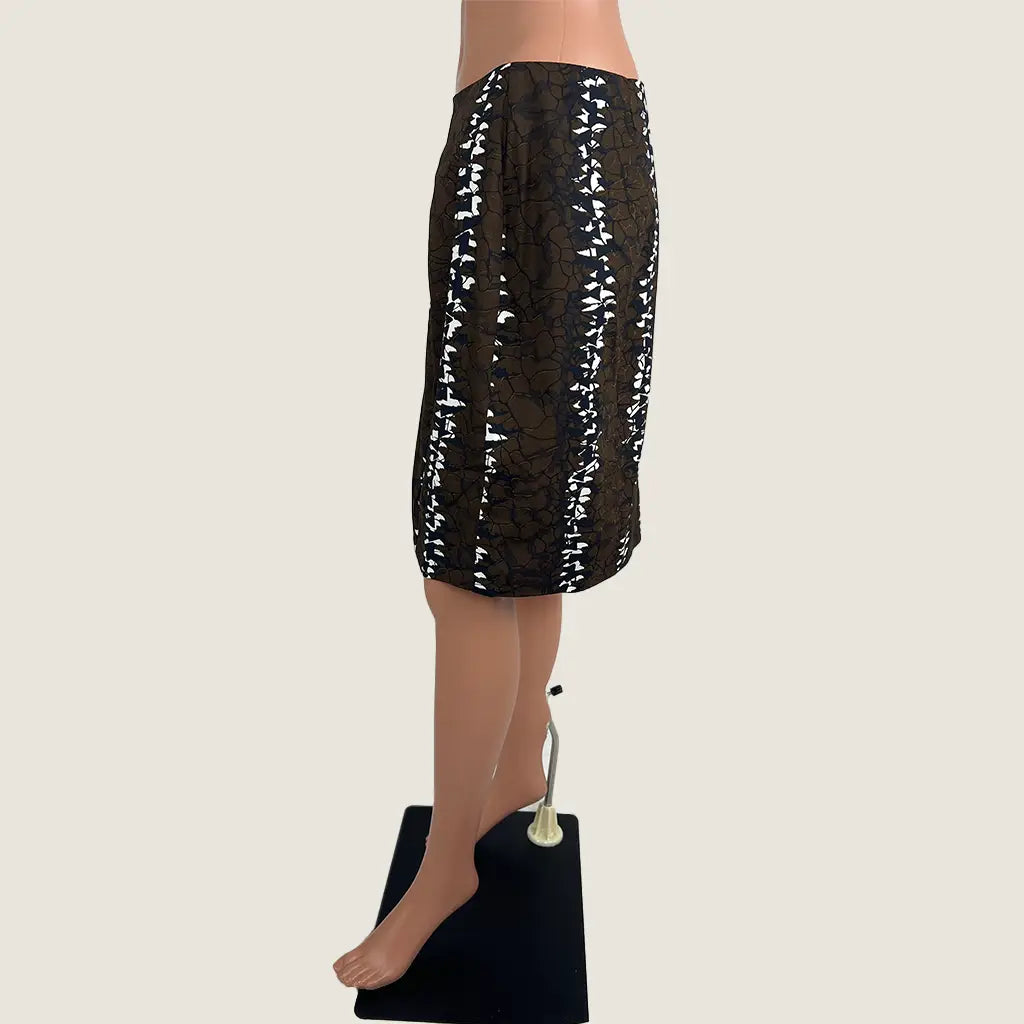 Side View of the Refinity Boab Print Mini Skirt