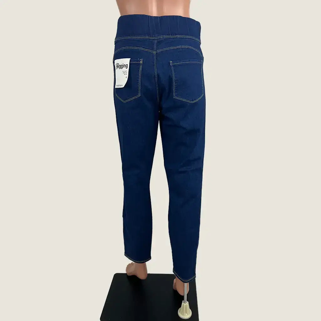 Back View of the Rockmans The Jegging Pull On Jeans