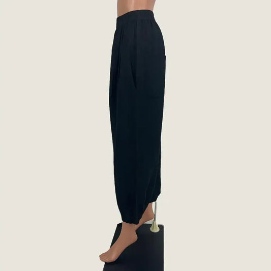Side View of the The Shanty Sorrento Pant