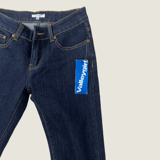 Front close up of pocket view of the Valleygirl denim jeans