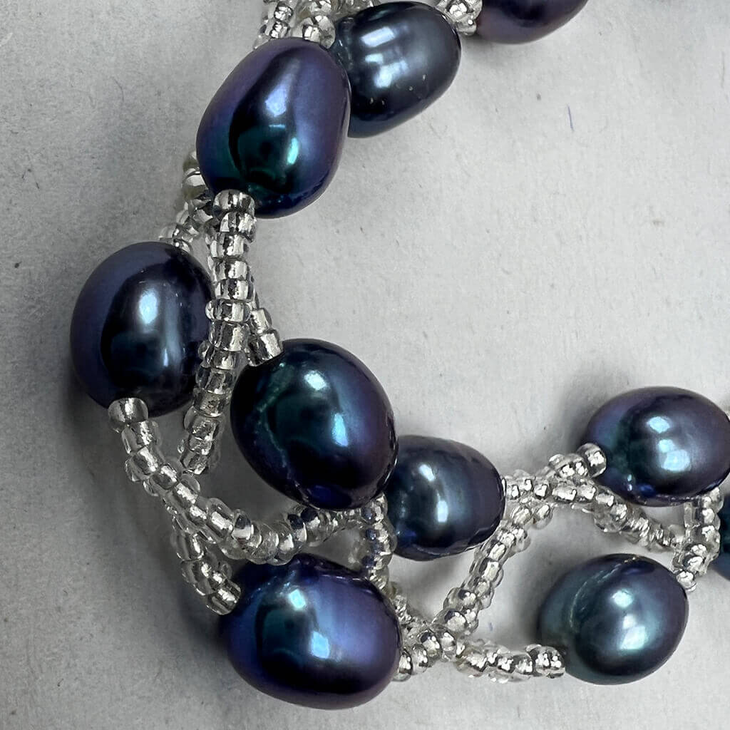 Fresh Water Pearl Bracelet detail