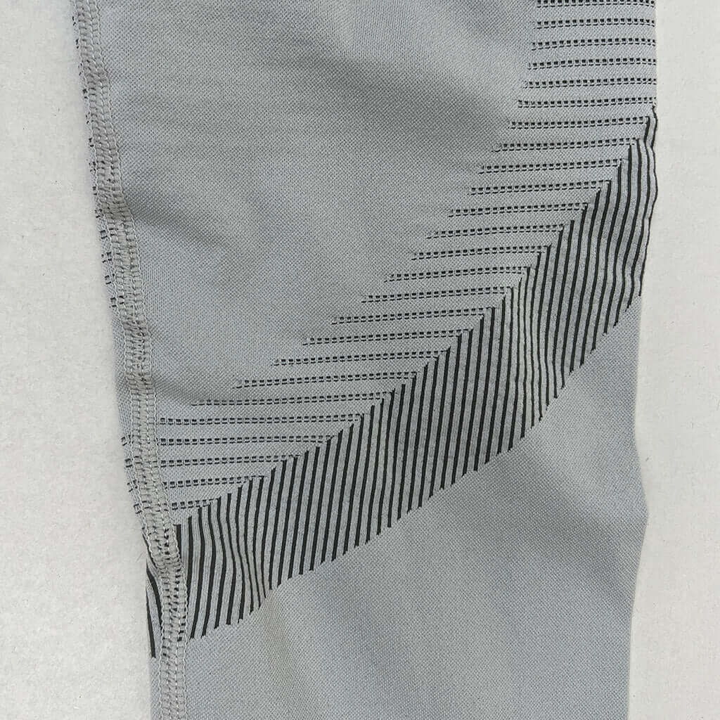 Lala Laser Cut Seamless Leg Detail