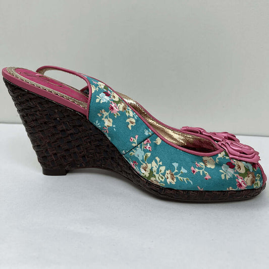 Poetic Licence pair side