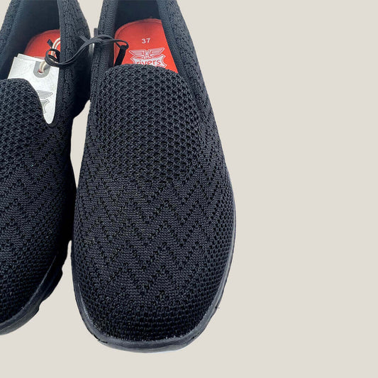 Rivers Black Slip On 37 Detail Fabric