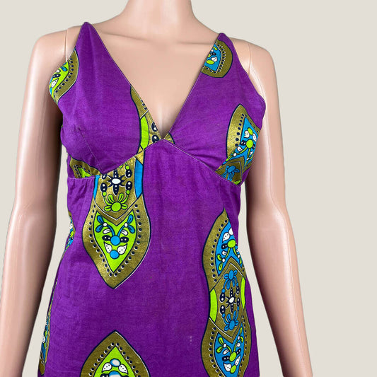 Sakura Fitted Paisley Dress Front Detail