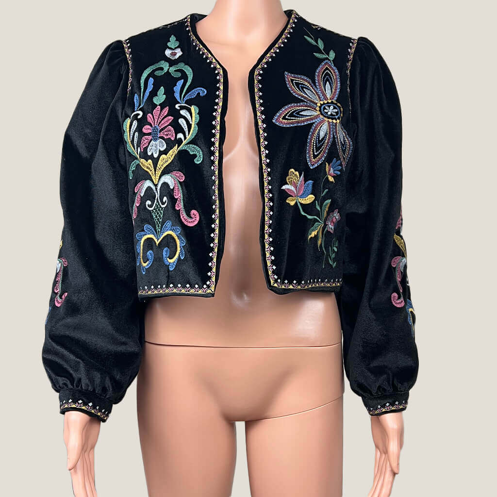 Open Blazer Black Velvet Wit Floral Embroidery front