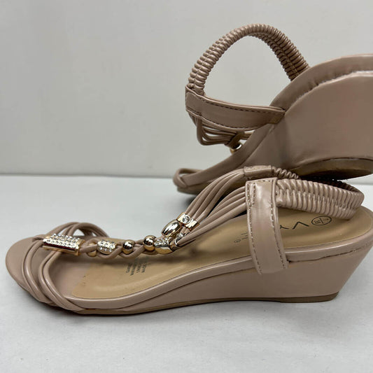 Vybe sandle pair from side