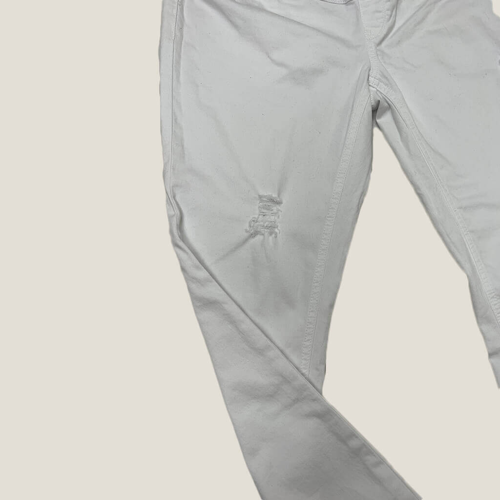 Maternity White Jeans Left Leg Detail