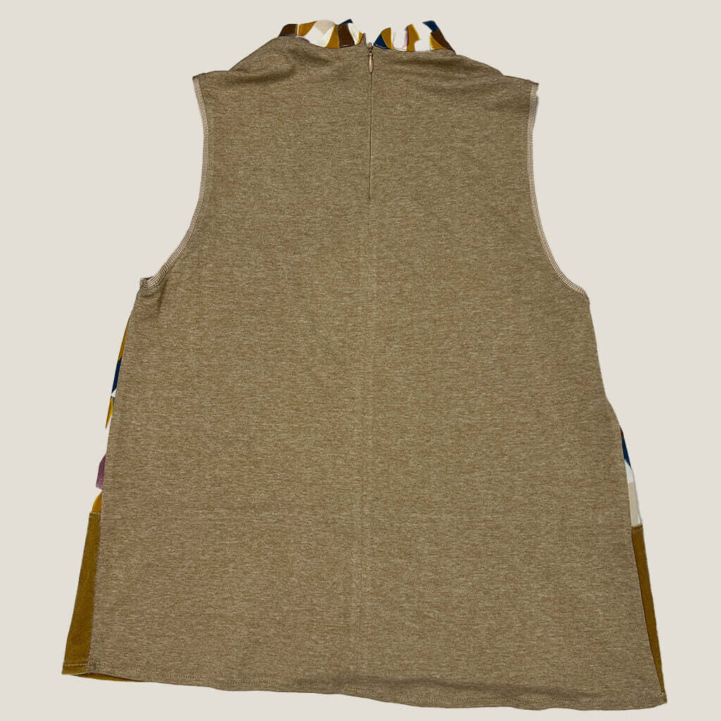 Back View Zara Retro Sleevless Summer Woman Top