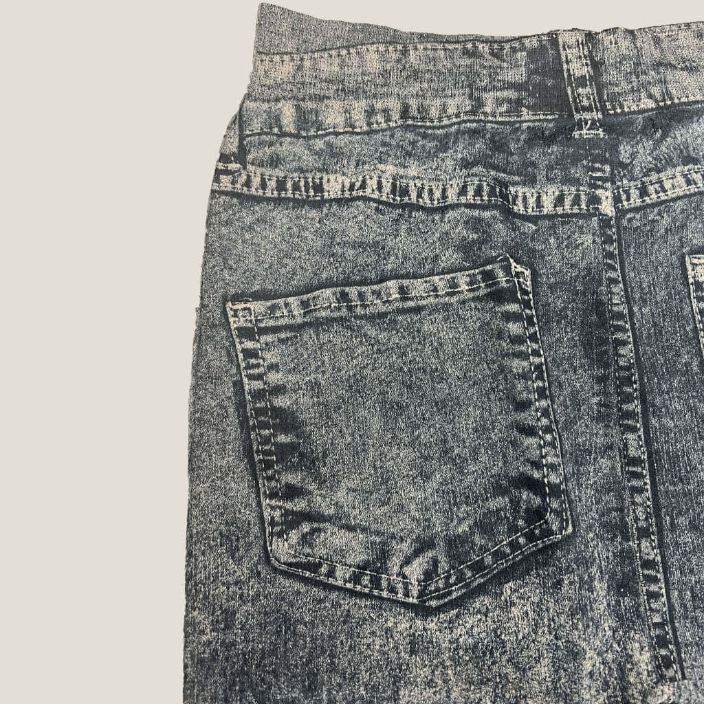Xcepsion Jeans look-a-like Leggings Back Pocket Detail
