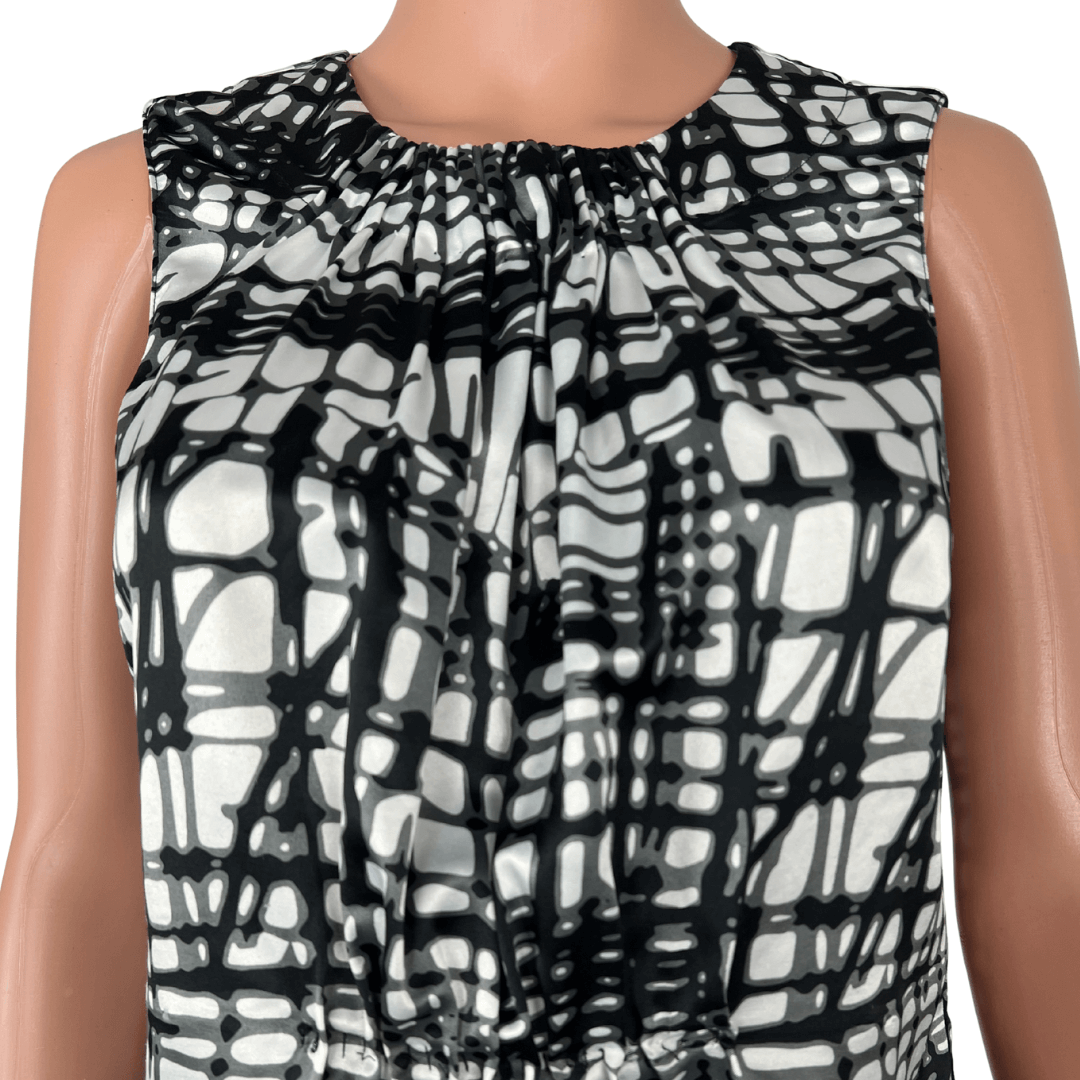 Front detail view of the Jane Lamerton Women's Sleeveless Top
