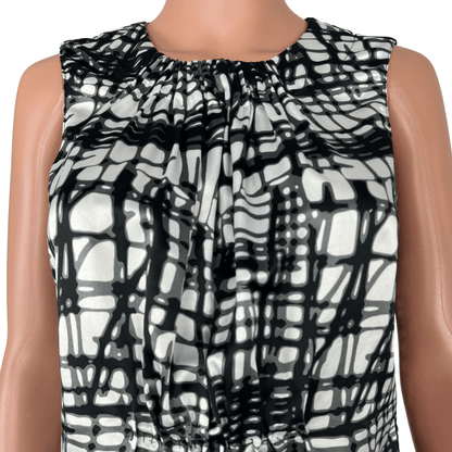 Front detail view of the Jane Lamerton Women's Sleeveless Top