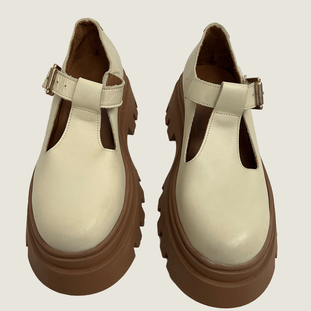 Front view of the Alohas Chunky Diane Sandle as a Pair