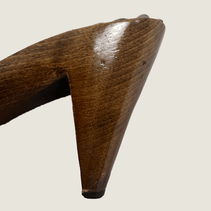 BB Kitsch Wooden Heels Detail