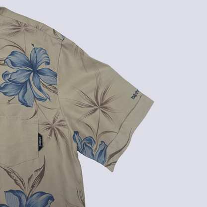 Sleeve detail view of the Billabong Hawaiian Shirt Tan