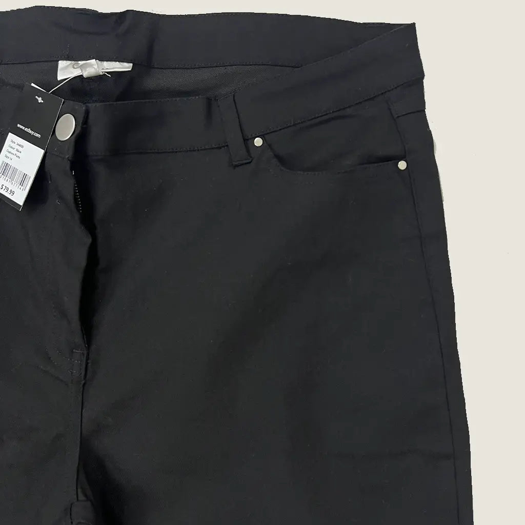 Front Detail View of the Katies Capture Black Pant