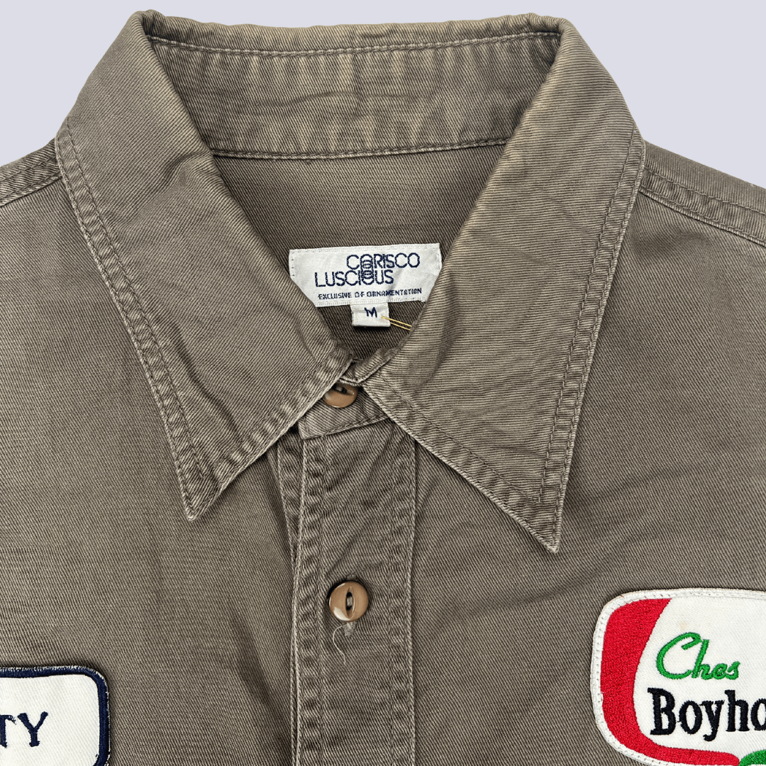 Front collar detail view of the Carisco Luscious Shirt