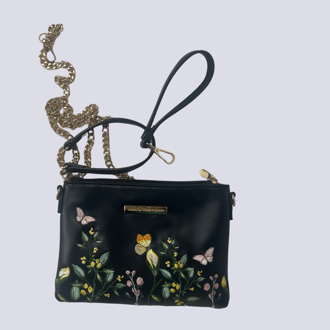 Front view of the Colette Bag