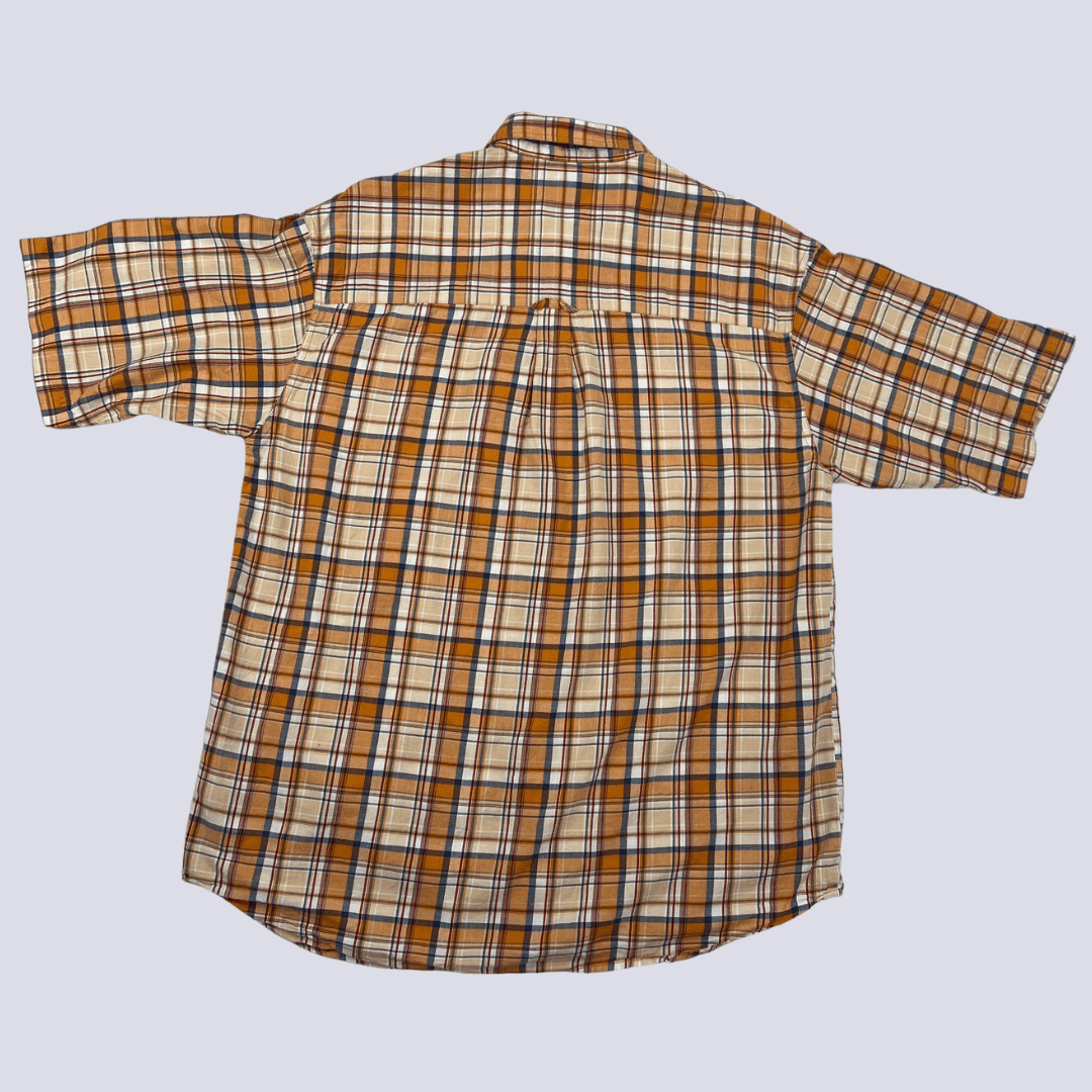Back view of the Columbia men's checkered shirt
