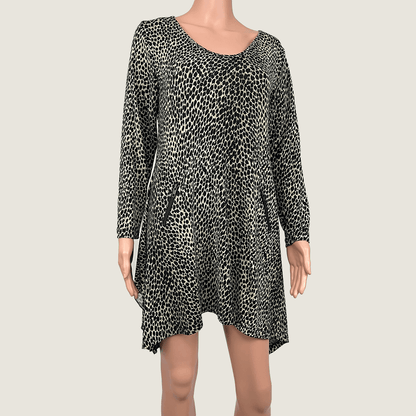 Costa Long Sleeve Leopard Print Dress Front