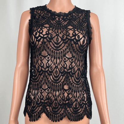 Decjuba Lace Sleeveless Top Front Detail