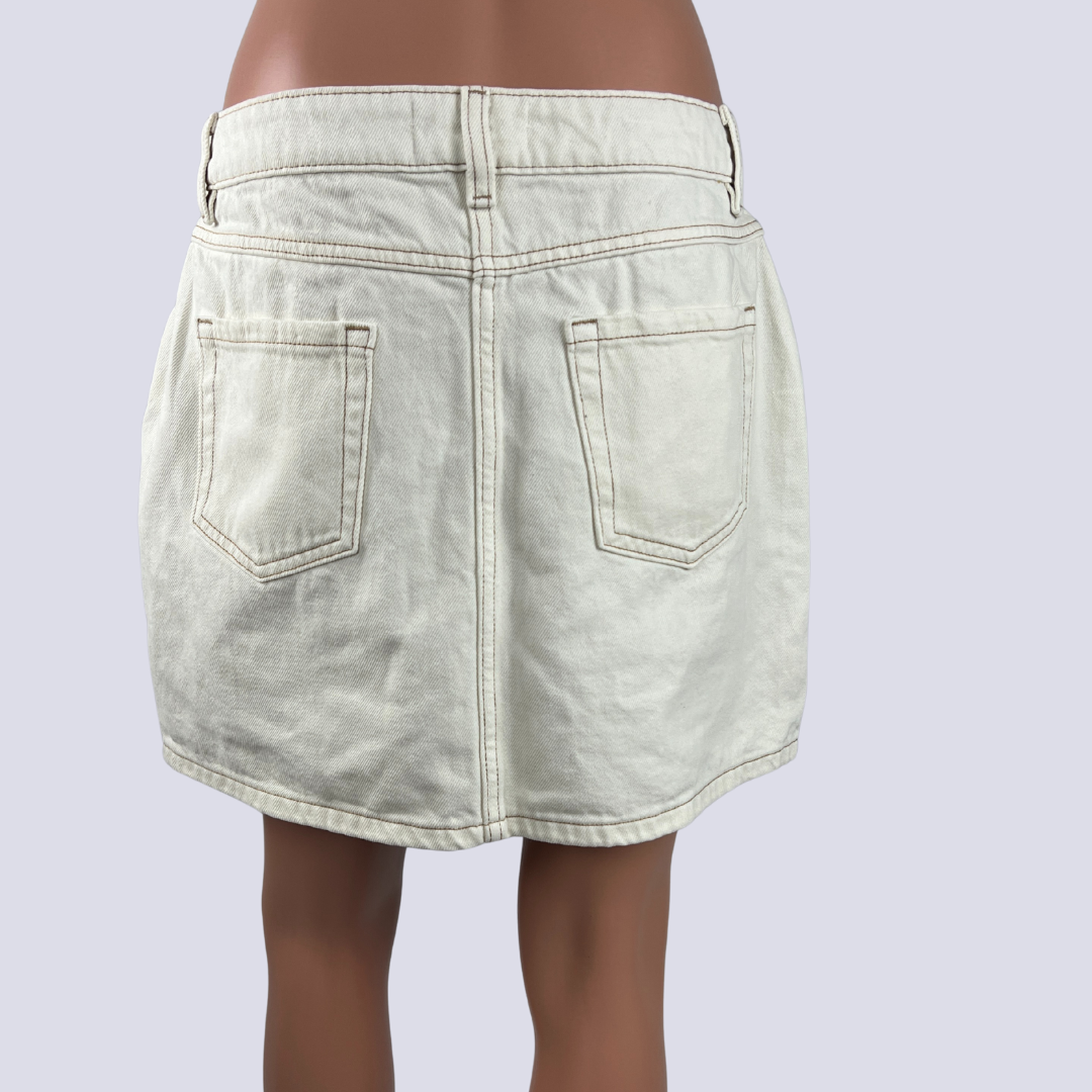 Back view of the Denim Company Skirt