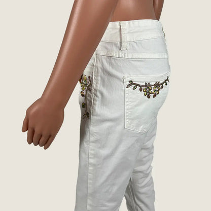 Side Detail View of the Desigual Embroidered Denim Sari White Jeans