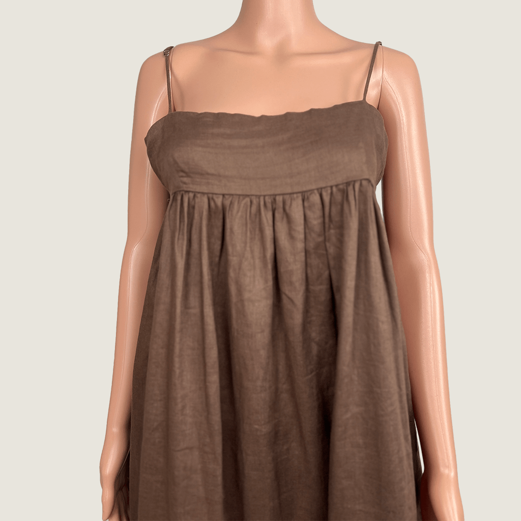 Dissh Linen Midi Sun Dress Front Detail