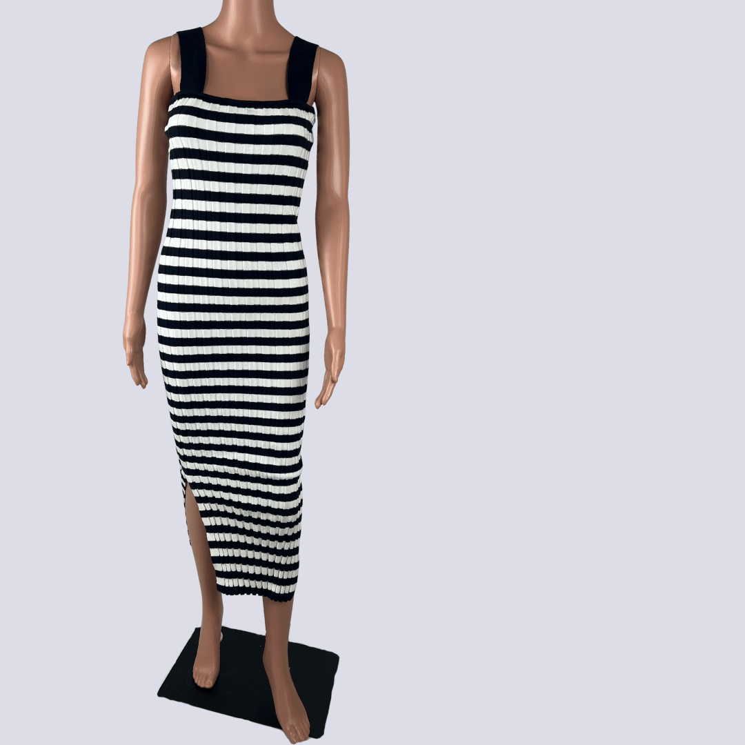 Front view of the Ebby and I Black and White Stripped Knit Dress