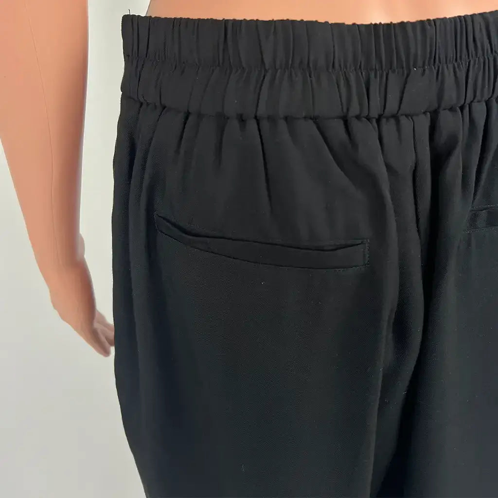 Back Detail View of the Forcast Women's Christa Tapered Waistband Pant